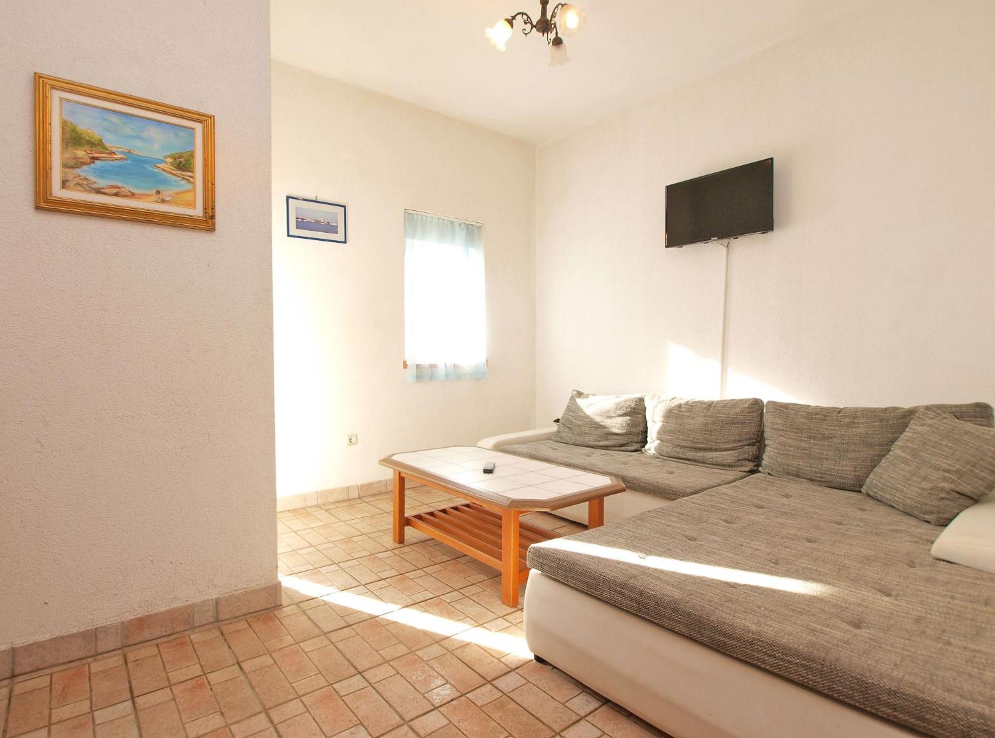 Apartments Ivo 1328 Fazana Bagian luar foto