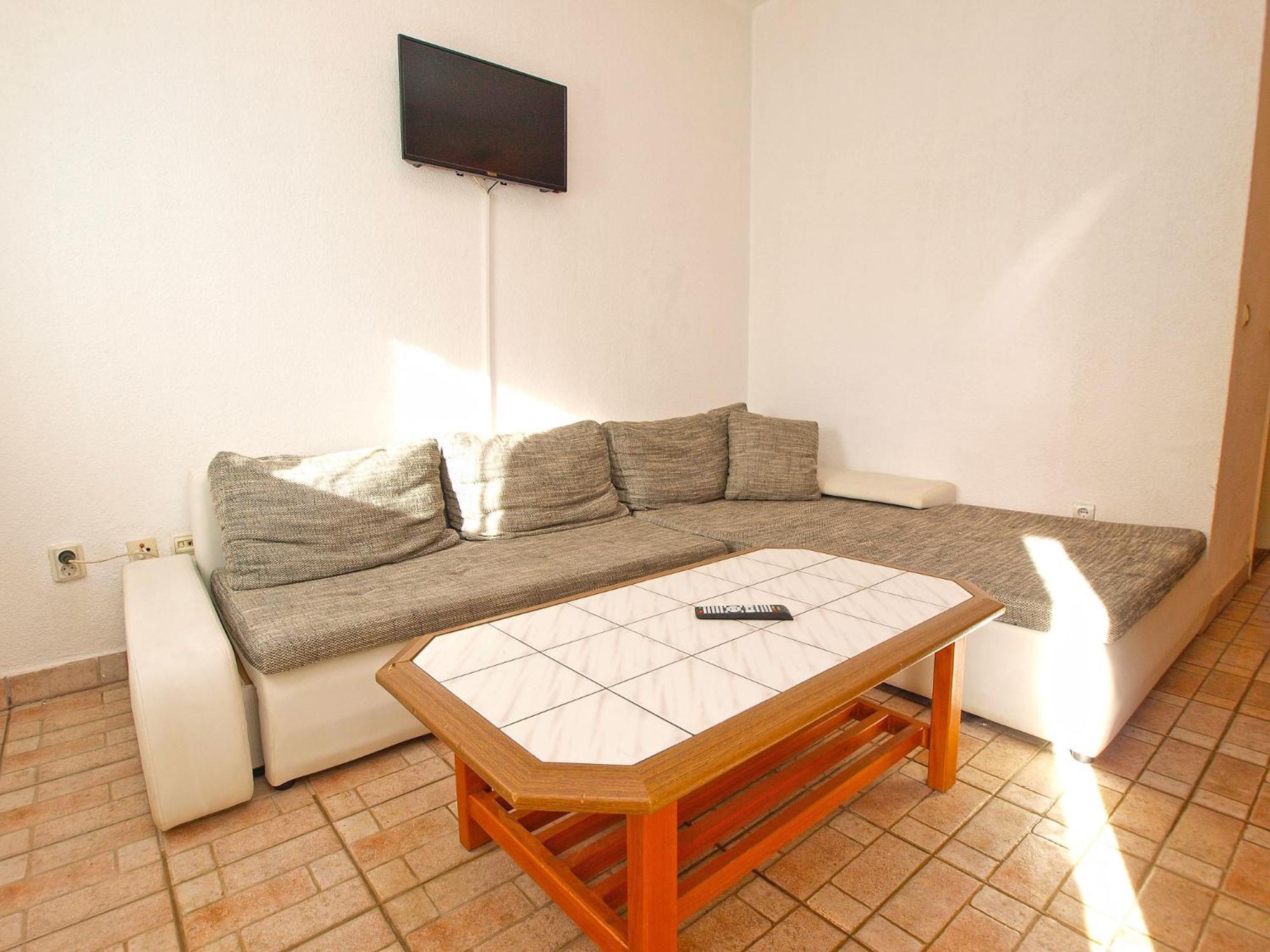 Apartments Ivo 1328 Fazana Bagian luar foto